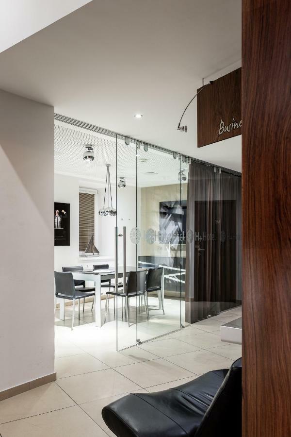 H+ Hotel Ried Рід-ім-Іннкрайс Екстер'єр фото